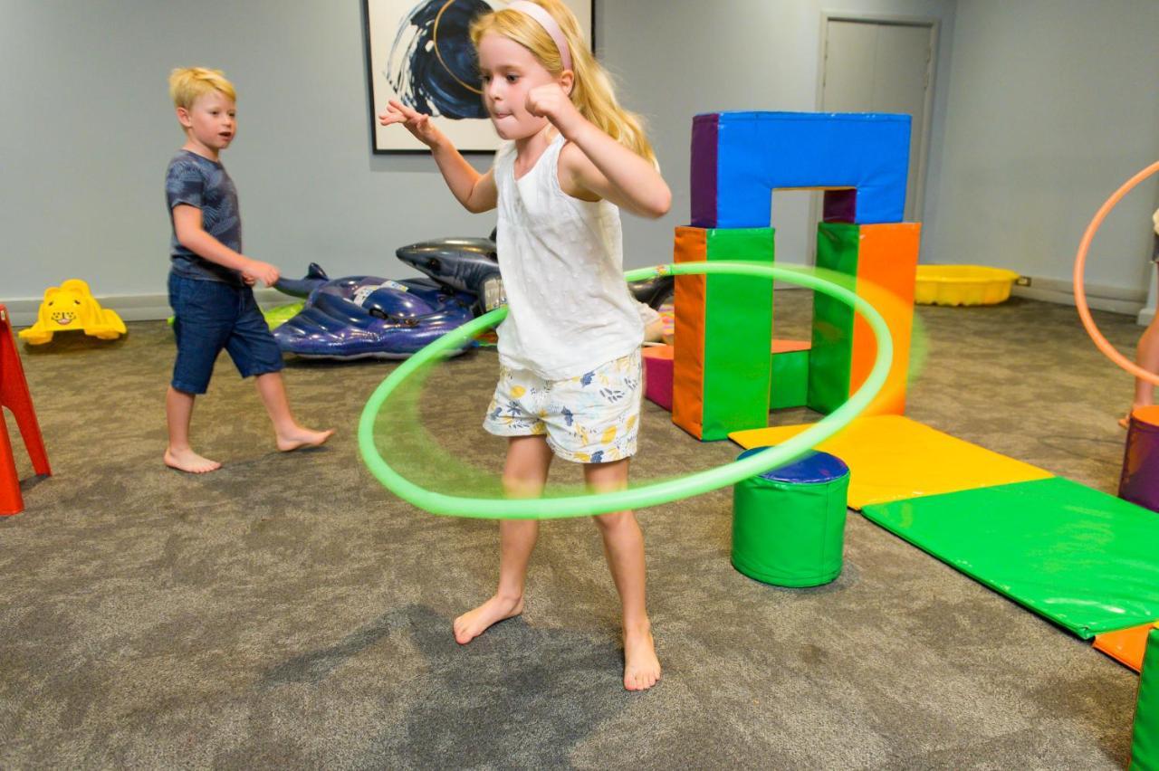 The Capital Pearls Hotel Durban Exterior photo A girl hula-hooping