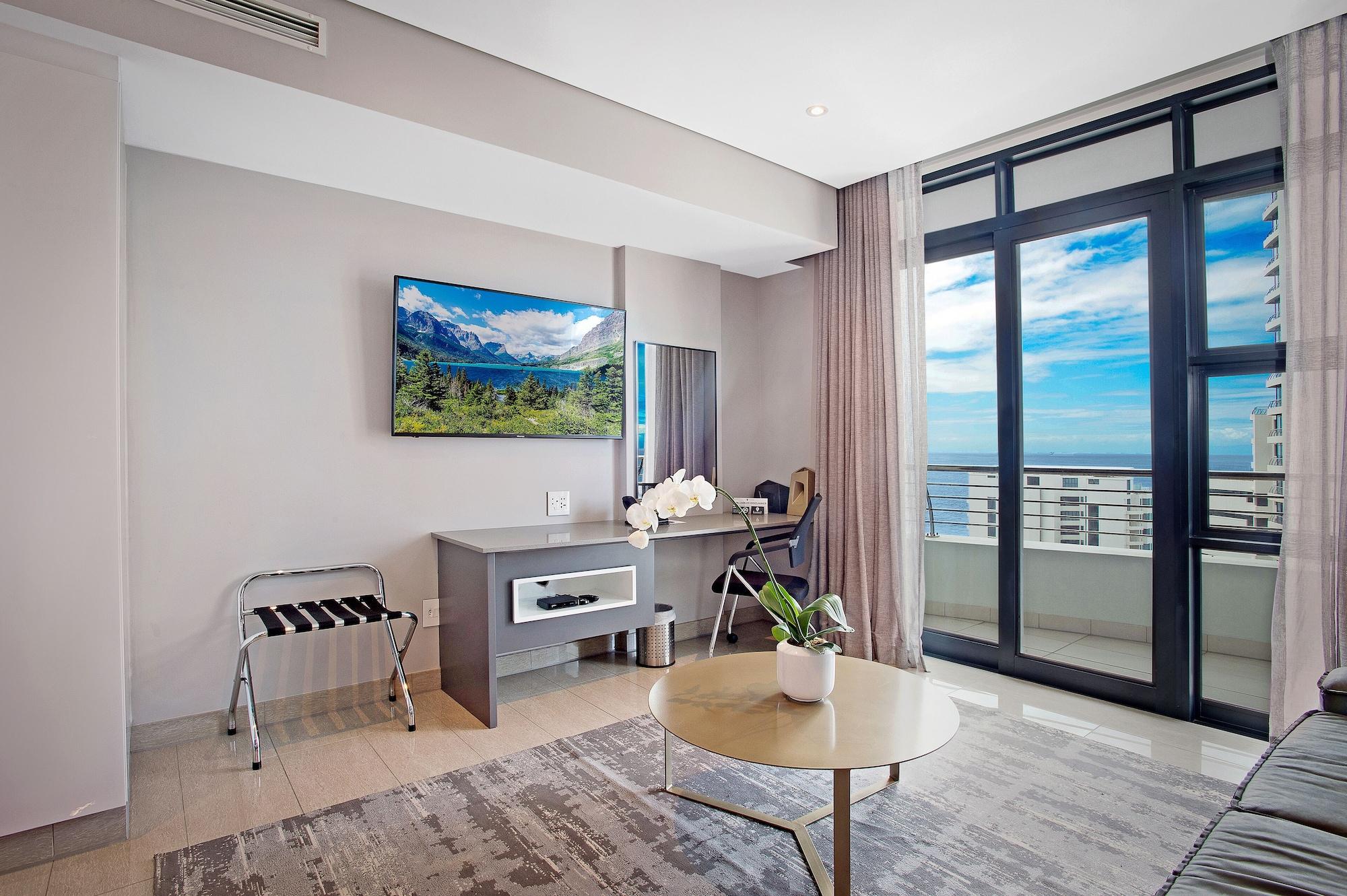 The Capital Pearls Hotel Durban Exterior photo A living room at the Hilton San Diego Bayfront