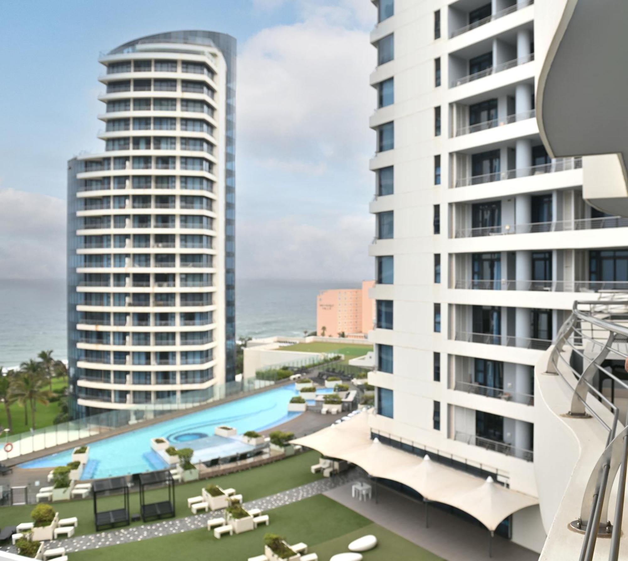 The Capital Pearls Hotel Durban Exterior photo The View