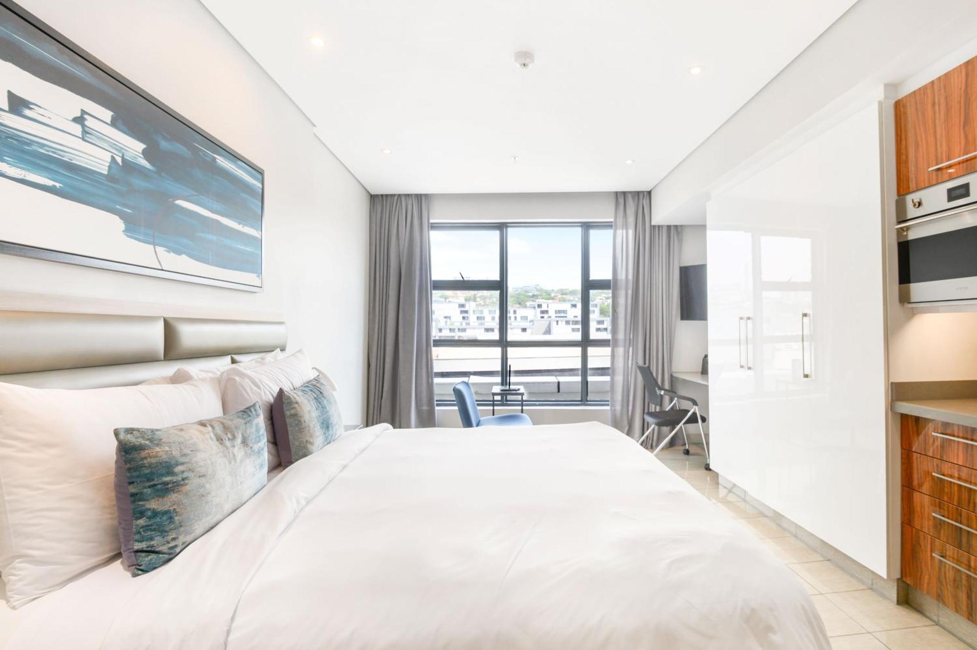 The Capital Pearls Hotel Durban Exterior photo A bedroom at the hotel
