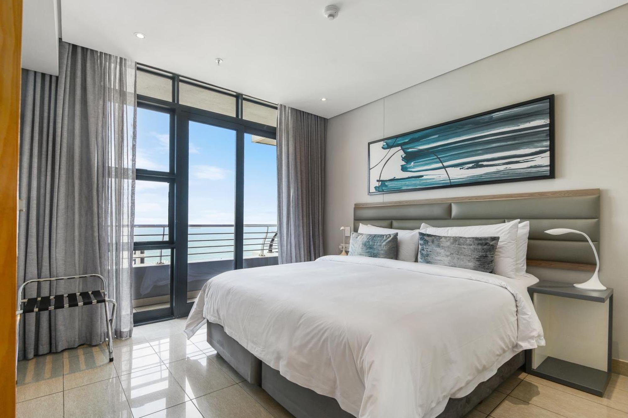 The Capital Pearls Hotel Durban Exterior photo A bedroom at the hotel
